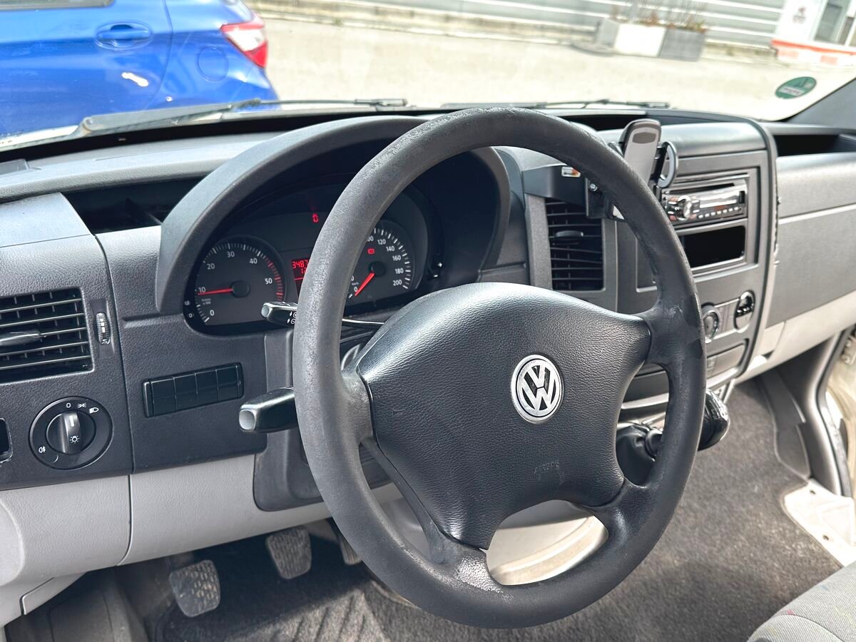 VW Crafter Standard 2012 — табло